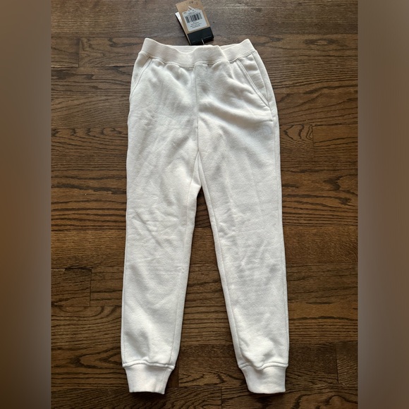 The North Face Girls' Camp Fleece Joggers, white gardenia, small, NWT - Picture 2 of 4